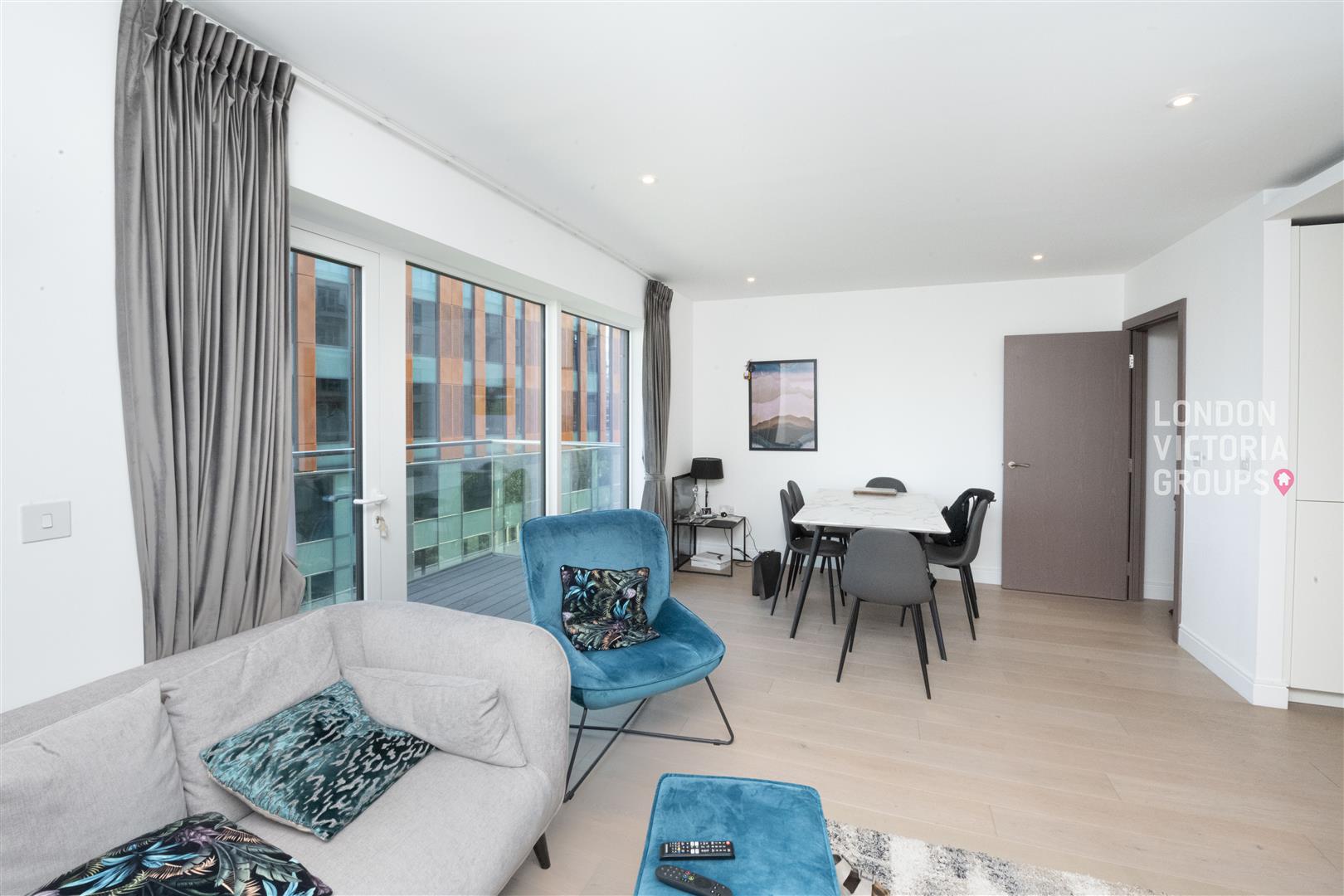 2 bed property in Faulkner House, Tierney Lane, London